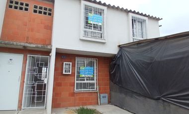 casa en arriendo en candelaria. Cod A124209