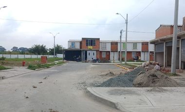casa en arriendo en candelaria. Cod A124209
