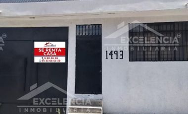 SE RENTA CASA CON BODEGA EN COL. BUENAVISTA