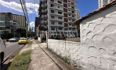 Oportunidad! Se Vende Amplia Propiedad en el Cangrejo