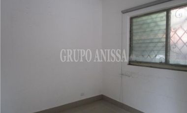 Oportunidad! Se Vende Amplia Propiedad en el Cangrejo
