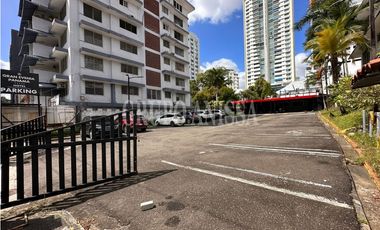 Oportunidad! Se Vende Amplia Propiedad en el Cangrejo
