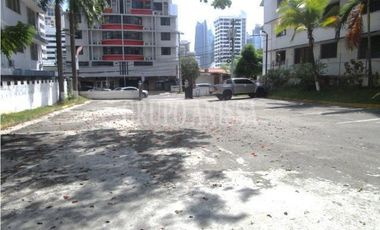 Oportunidad! Se Vende Amplia Propiedad en el Cangrejo