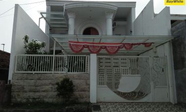 Dijual Rumah Hunian Nyaman di Jl. Petemon, Sawahan Surabaya