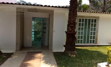 CASA EN RENTA Y/O VENTA RANCHO SAN DIEGO, IXTAPAN DE LA SAL