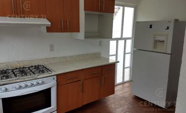 CASA EN RENTA Y/O VENTA RANCHO SAN DIEGO, IXTAPAN DE LA SAL