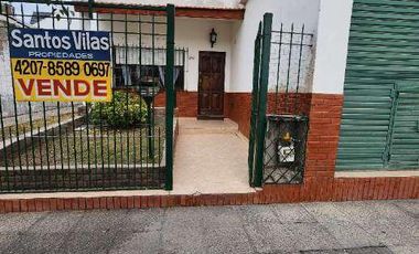 Casa en  Venta Dante Alighieri al 700