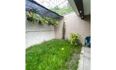 VENTA DE CASA CON RENTA EN CARTAGO VALLE