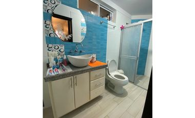 VENTA DE CASA CON RENTA EN CARTAGO VALLE