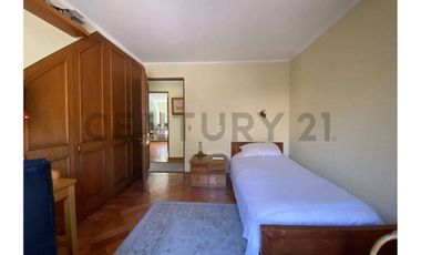 ARRIENDO AMPLIA CASA LOS TRAPENSES - ESTILO INGLES