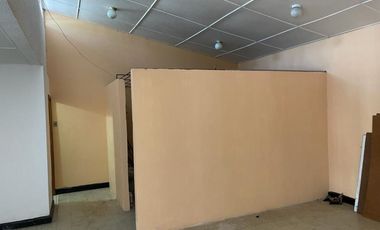 casa-local en venta en ciudad jardín. Cod V103151