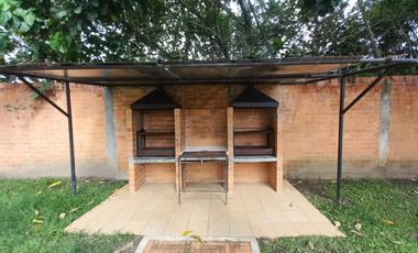 apartamento en arriendo en conjunto residencial santa cruz piso 8. Cod A13233