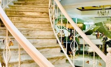 Elegant House with 5 Bedroom for RENT in Cutcut Angeles City
