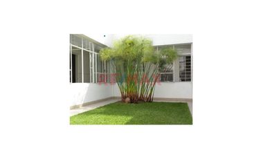 Se Alquila Casa Para Oficina /Vivienda