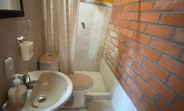 hotel en arriendo en via termales arbelaez. Cod A16307