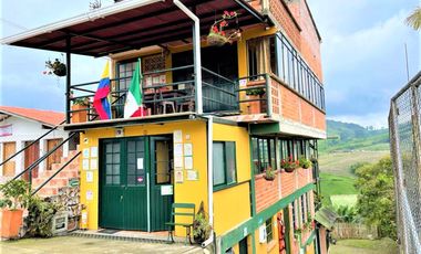 hotel en arriendo en via termales arbelaez. Cod A16307