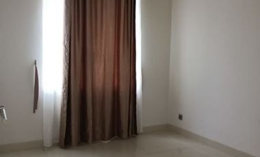 Rumah Bagus Dengan 4 KT Di Kebayoran Bintaro Sektor 7 - CW/IW 6404