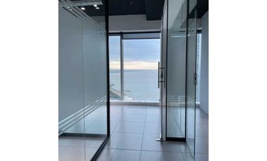 Se vende o alquila oficina de 160 mts en Punta Pacifica/ Ph Oceanía