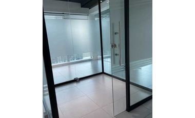 Se vende o alquila oficina de 160 mts en Punta Pacifica/ Ph Oceanía