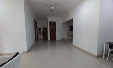 Rumah full furnished dalam perumahan di lokasi strategis dengan security 24 jam one gate di Soragan