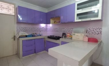 Rumah full furnished dalam perumahan di lokasi strategis dengan security 24 jam one gate di Soragan