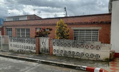 Se vende casa lote en la pampa apto para construir vivienda multifamiliar bifamiliar