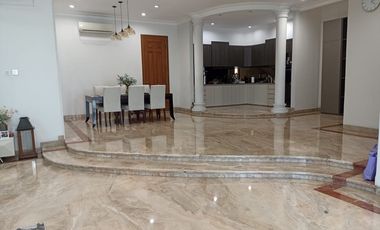 Rumah Sewa Sunter Hoek Komplek Bagus Uk 18x20 m2 Furnish Jalan Lebar