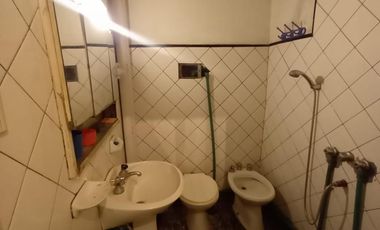 Casa multifamiliar ubicada en Aldo Bonzi