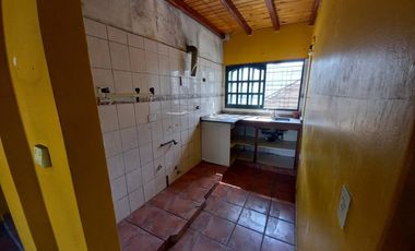 Casa multifamiliar ubicada en Aldo Bonzi