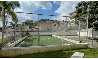 SE VENDE CASA EN RESIDENCIAL CORONA GARDENS BETANIA