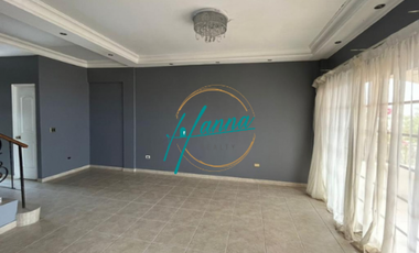 SE VENDE CASA EN RESIDENCIAL CORONA GARDENS BETANIA