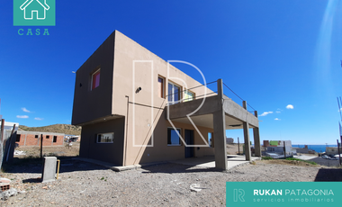 #VentaRUKAN | Casa 2 Habitaciones | Barrio ALTOS DE VISTA HERMOSA | Caleta Olivia.-