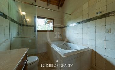 VENTA CASA EN EL VALLE DE ANTÓN