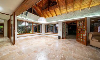 VENTA CASA EN EL VALLE DE ANTÓN