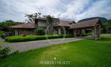 VENTA CASA EN EL VALLE DE ANTÓN