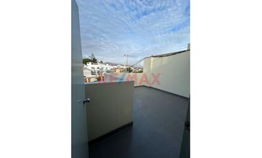 🏢✨Casa Corporativa En San Borja | 3 Pisos | Ubicación Estratégica 📍 Av. Géminis – Urb. Papa Juan Xxiii, San Borja