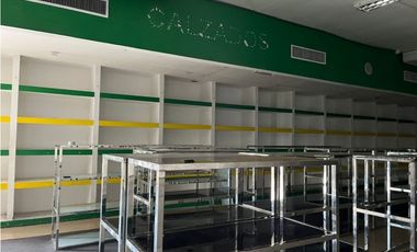 Se Alquila Local Comercial en Milla 8