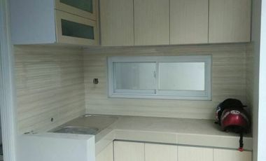 Rumah Minimalis 2 Lantai Cimahi 15 menit RS Cibabat Gratis AJB, BBN SHM