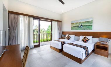 Freehold - Dual-Villa Investment in Prime Batu Bolong< Canggu, Bali - 7 Minutes to the Beach