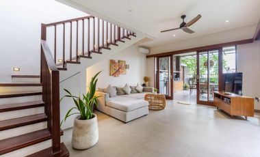 Freehold - Dual-Villa Investment in Prime Batu Bolong< Canggu, Bali - 7 Minutes to the Beach