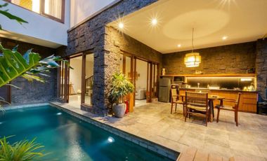 Freehold - Dual-Villa Investment in Prime Batu Bolong< Canggu, Bali - 7 Minutes to the Beach