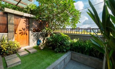 Freehold - Dual-Villa Investment in Prime Batu Bolong< Canggu, Bali - 7 Minutes to the Beach