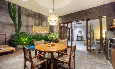 Freehold - Dual-Villa Investment in Prime Batu Bolong< Canggu, Bali - 7 Minutes to the Beach