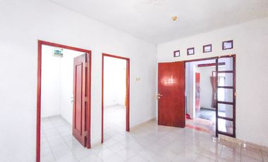 Rumah Siap Huni 5 Menit ke RSU Brawijaya Sawangan Hadap Utara J-46043