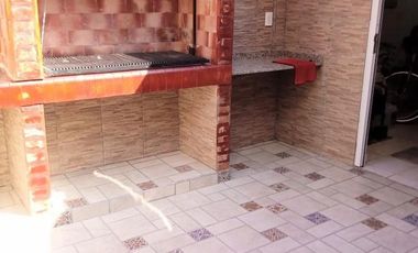 Casa 4 ambientes en Quilmes