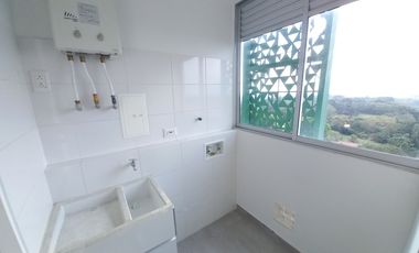 apartamento en arriendo en conjunto residencial bosque sereno piso 12. Cod A13589