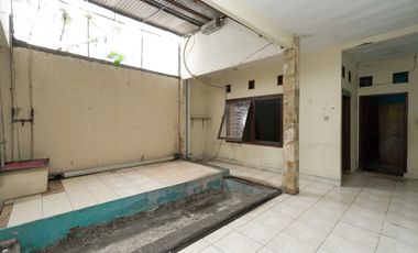 Rumah Luas 3 Kamar 15 Menit ke Pintu Tol Jatiasih Hadap Timur J-40626