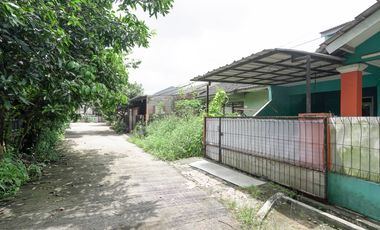 Rumah Luas 3 Kamar 15 Menit ke Pintu Tol Jatiasih Hadap Timur J-40626