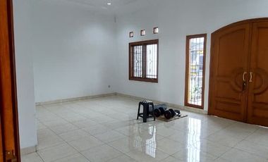 172-HUNIAN MEWAH 2 LANTAI MEKARWANGI– SIAP HUNI&FULL CAHAYA ALAMI