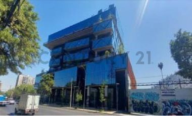 VENTA OFICINA EDIFICIO MODERNO, BELLAVISTA 199 MT2